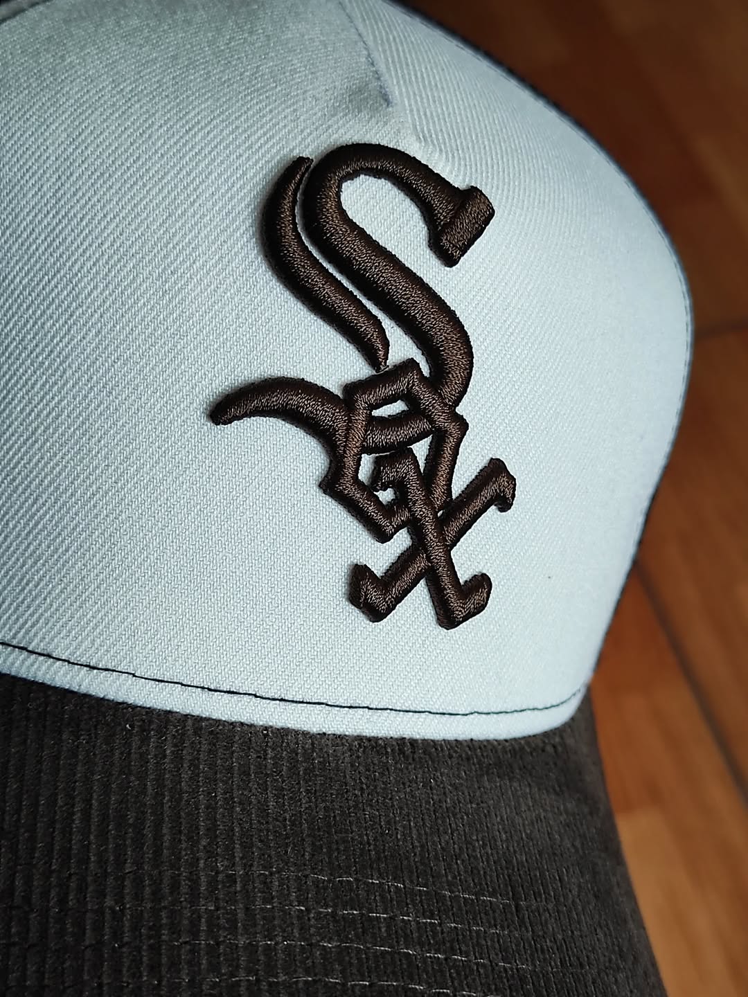 New Era Chicago White Sox TRUCKER a frame Snapback víscera cord
