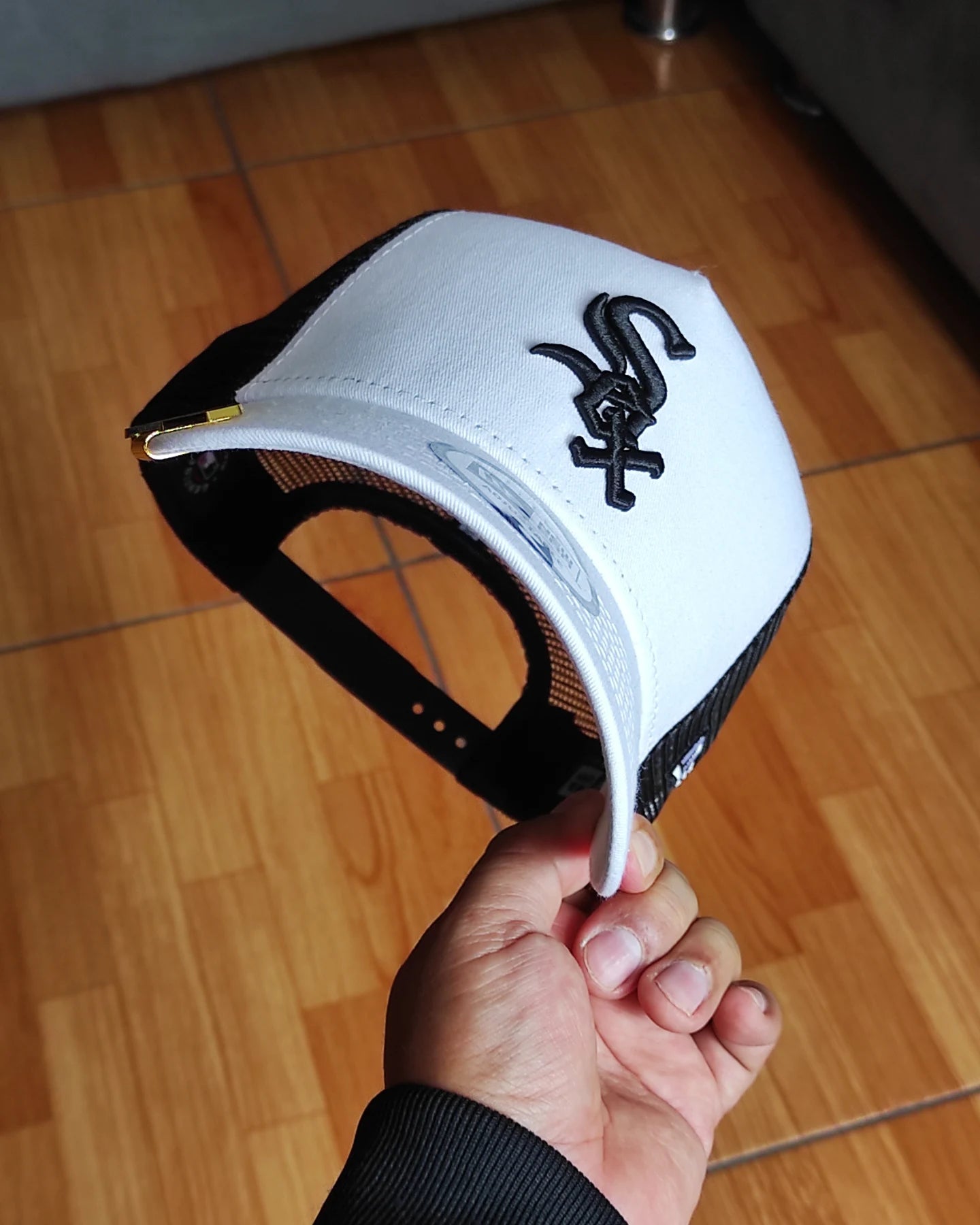 New Era Chicago White Sox  white/black Trucker a-frame