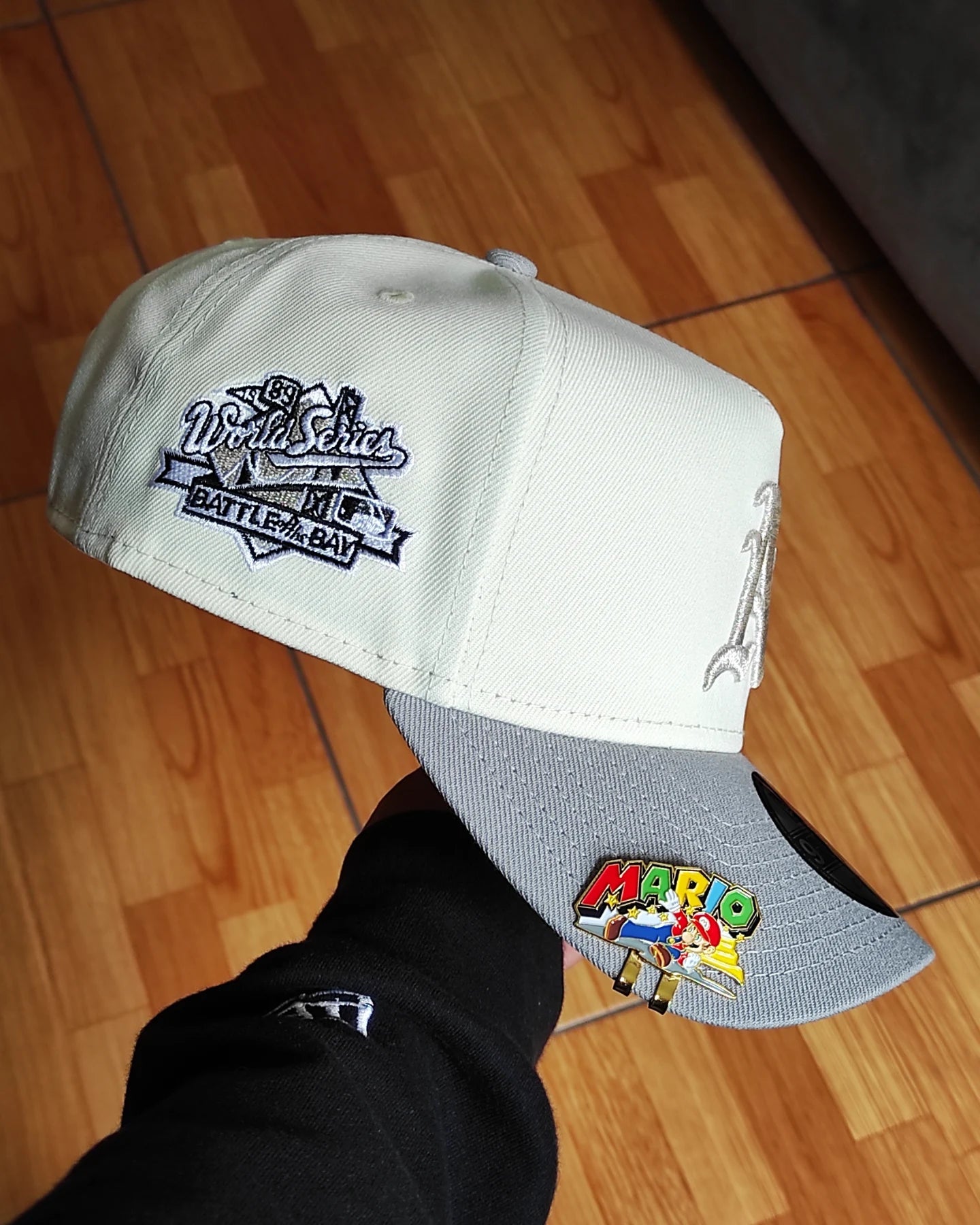 New Era Oakland Athletics World Series 1989 Metallic Chrome Two Tone A Frame 9Forty Snapback Hat