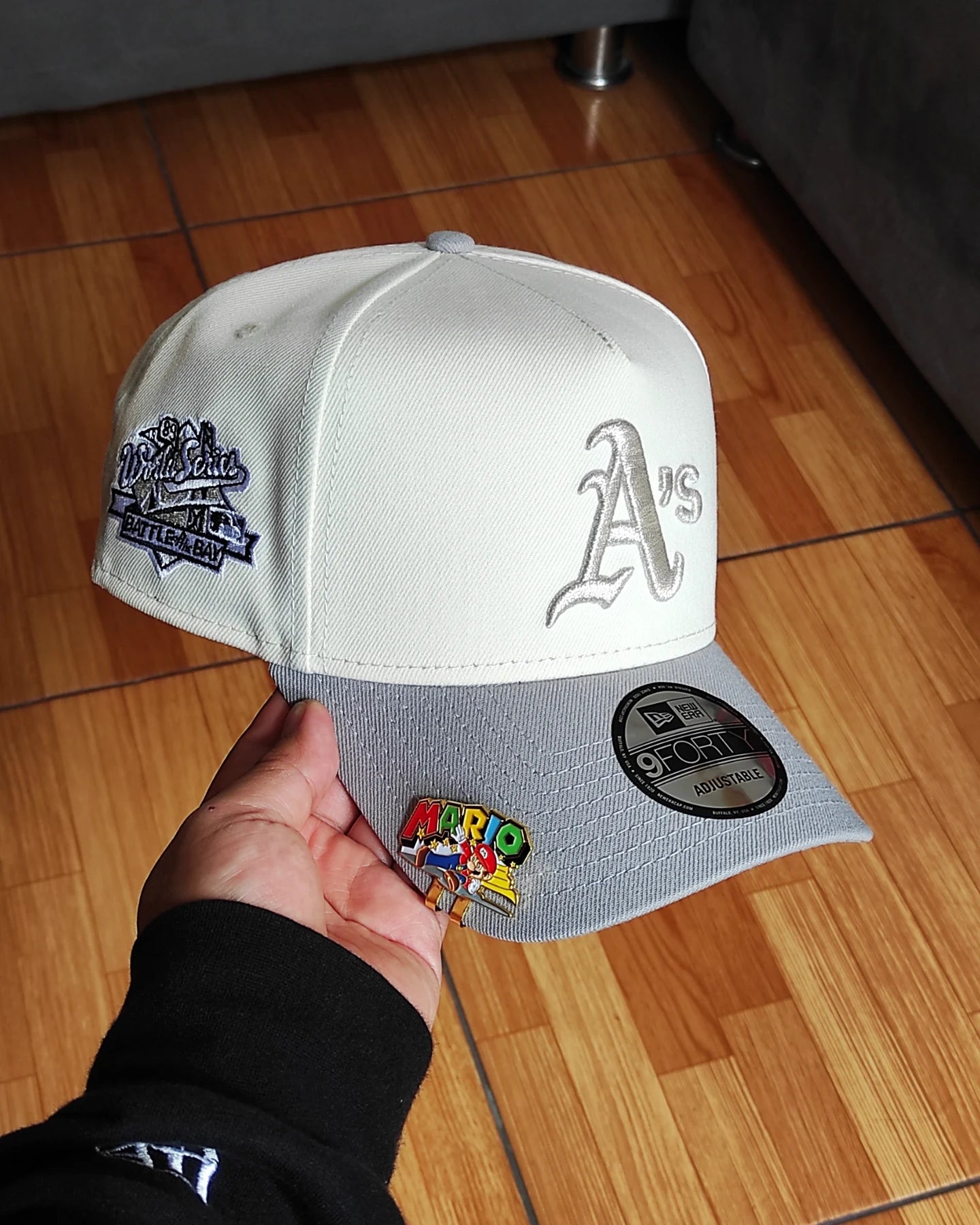 New Era Oakland Athletics World Series 1989 Metallic Chrome Two Tone A Frame 9Forty Snapback Hat