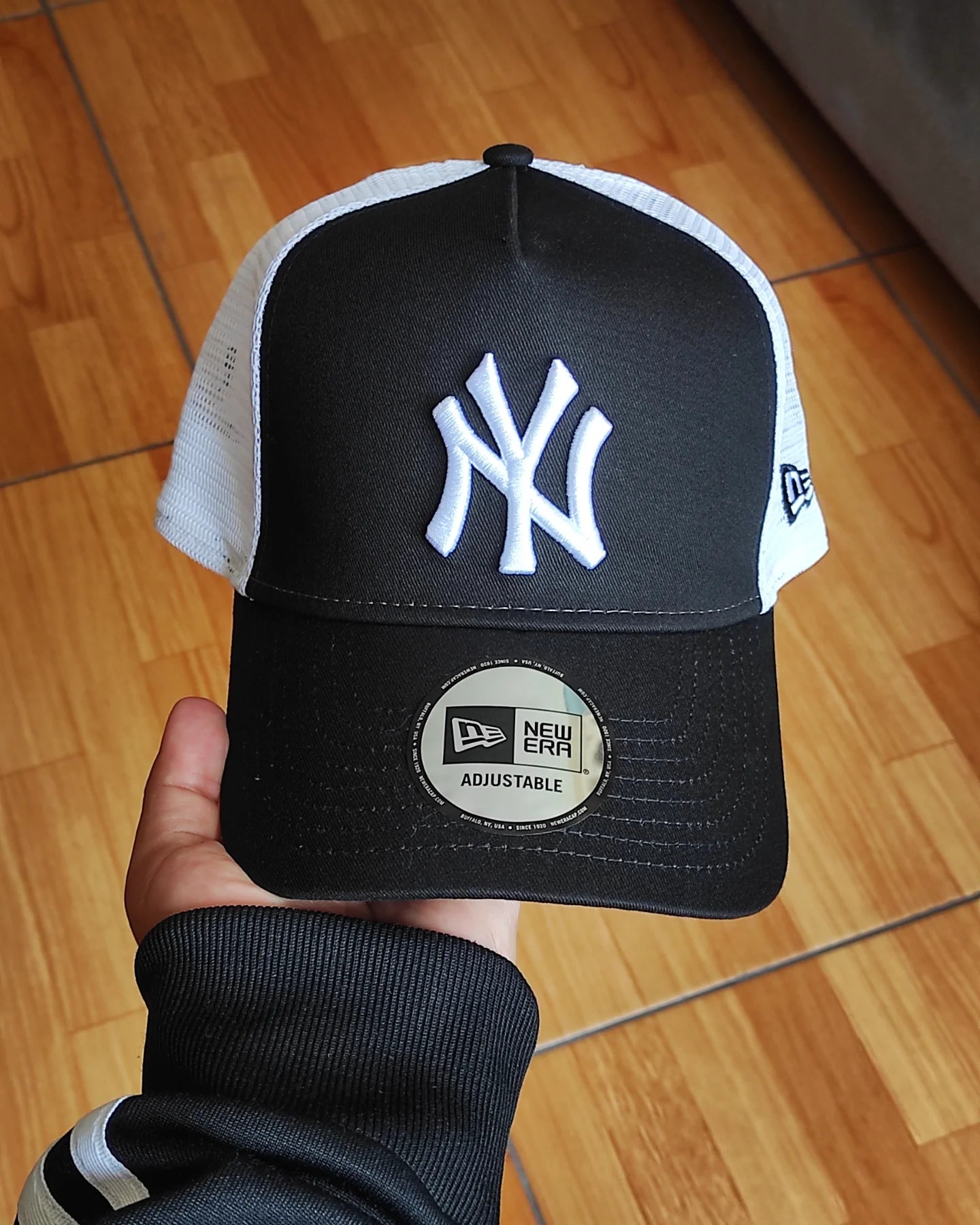 New Era Los New York Yankees black white Trucker a-frame