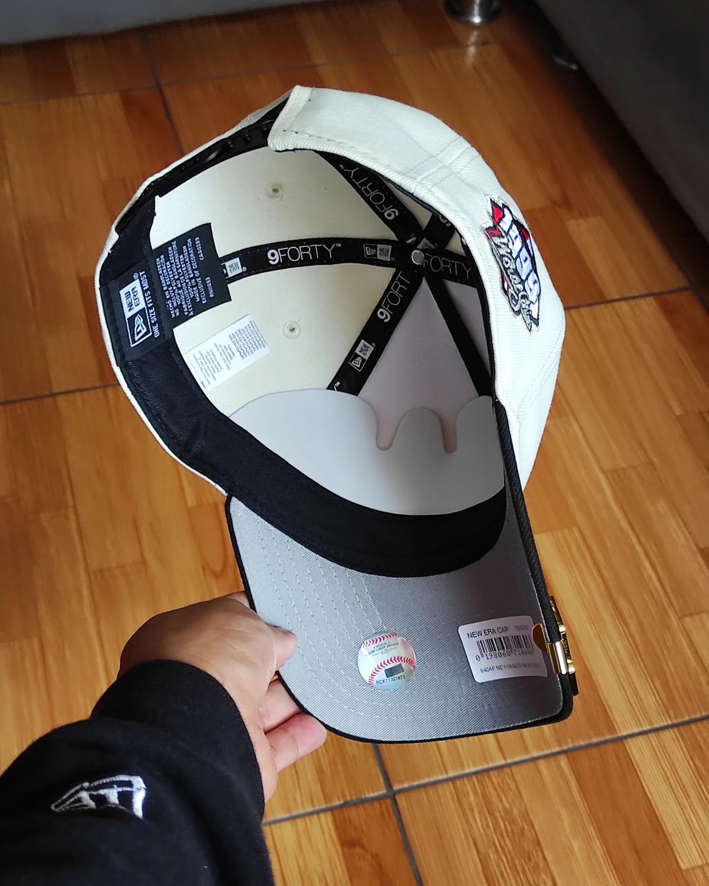New Era  New York Yankees world series 1999 Chrome black 9forty A-FRAME
