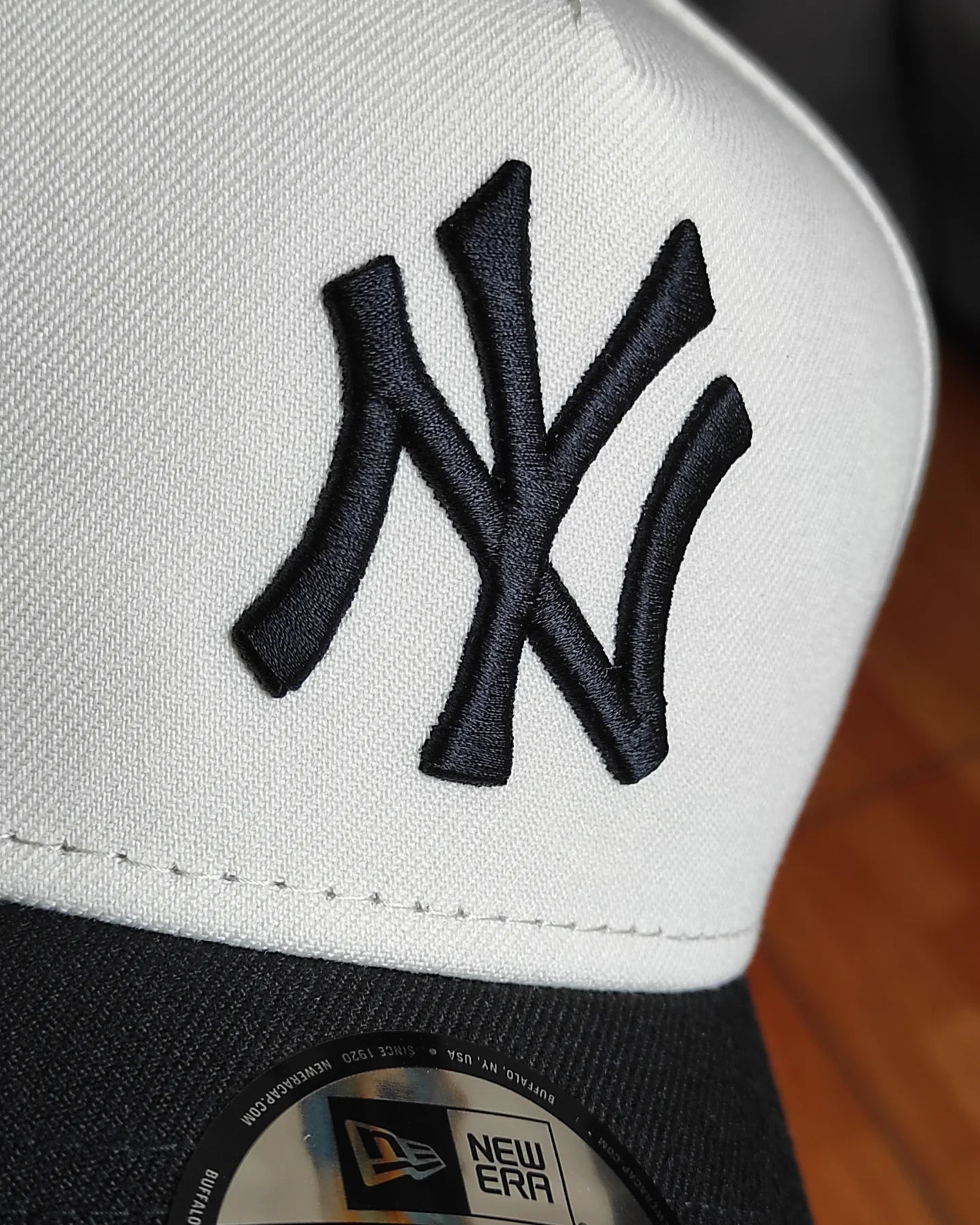 New Era  New York Yankees world series 1999 Chrome black 9forty A-FRAME