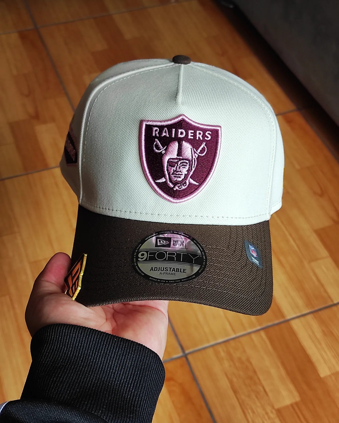 New Era las Vegas Raiders two tone Brown pink 9forty A-FRAME