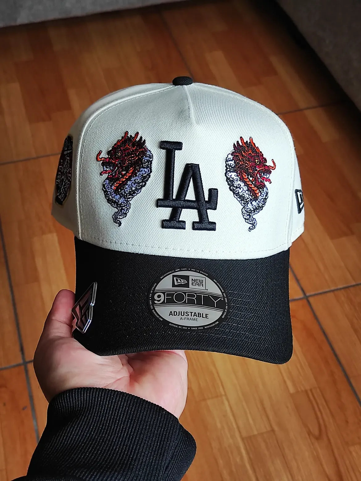 New Era Los Angeles Dodgers World Series 2025 Dragon Chrome Two Tone Edition 9Forty A Frame Snapback Hat