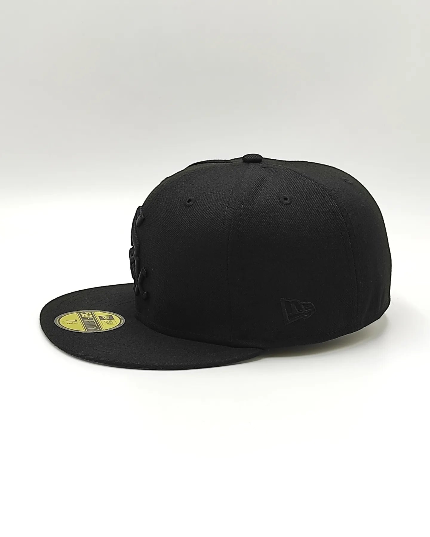 New Era Chicago White sox black on black