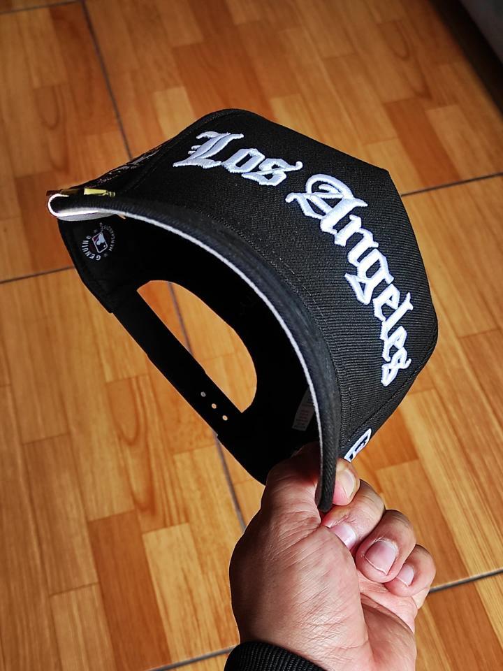 New Era Los Angeles Dodgers skull ☠️ Black  Edition 9Forty A Frame Snapback