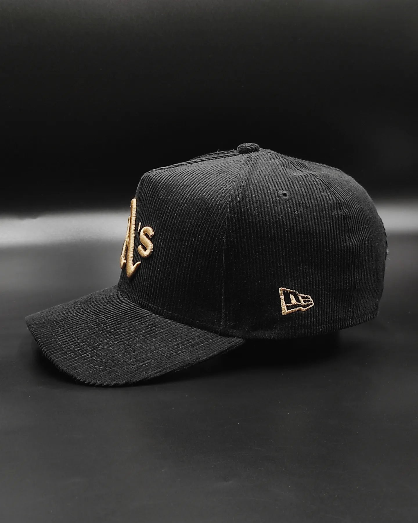 New Era Okland Athletics"Corduroy Black" 9 Forty A-FRAME snapback