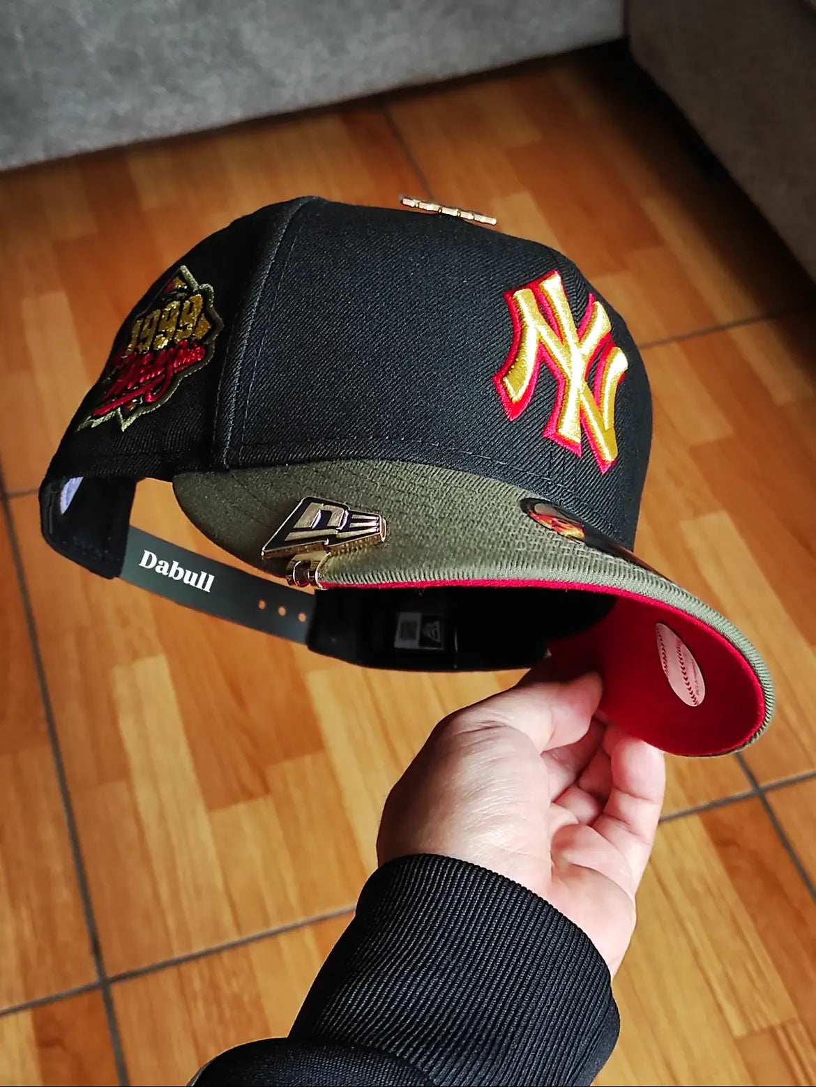 New era 9fifty mlb new york yankees world series 1999 two tone / scarlet uv snapback cap