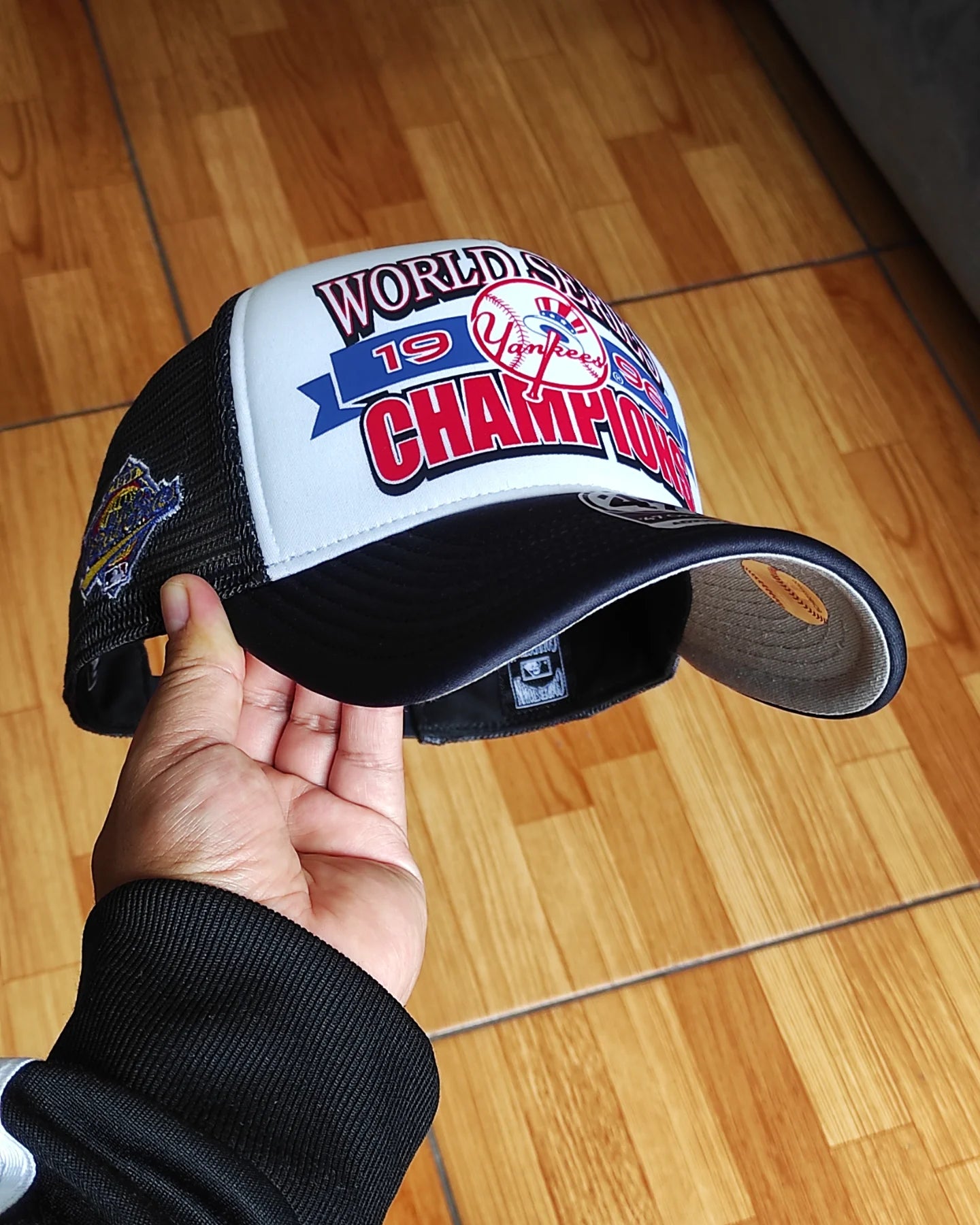 47Brand New York Yankees  world series Navy foam Trucker Snapback