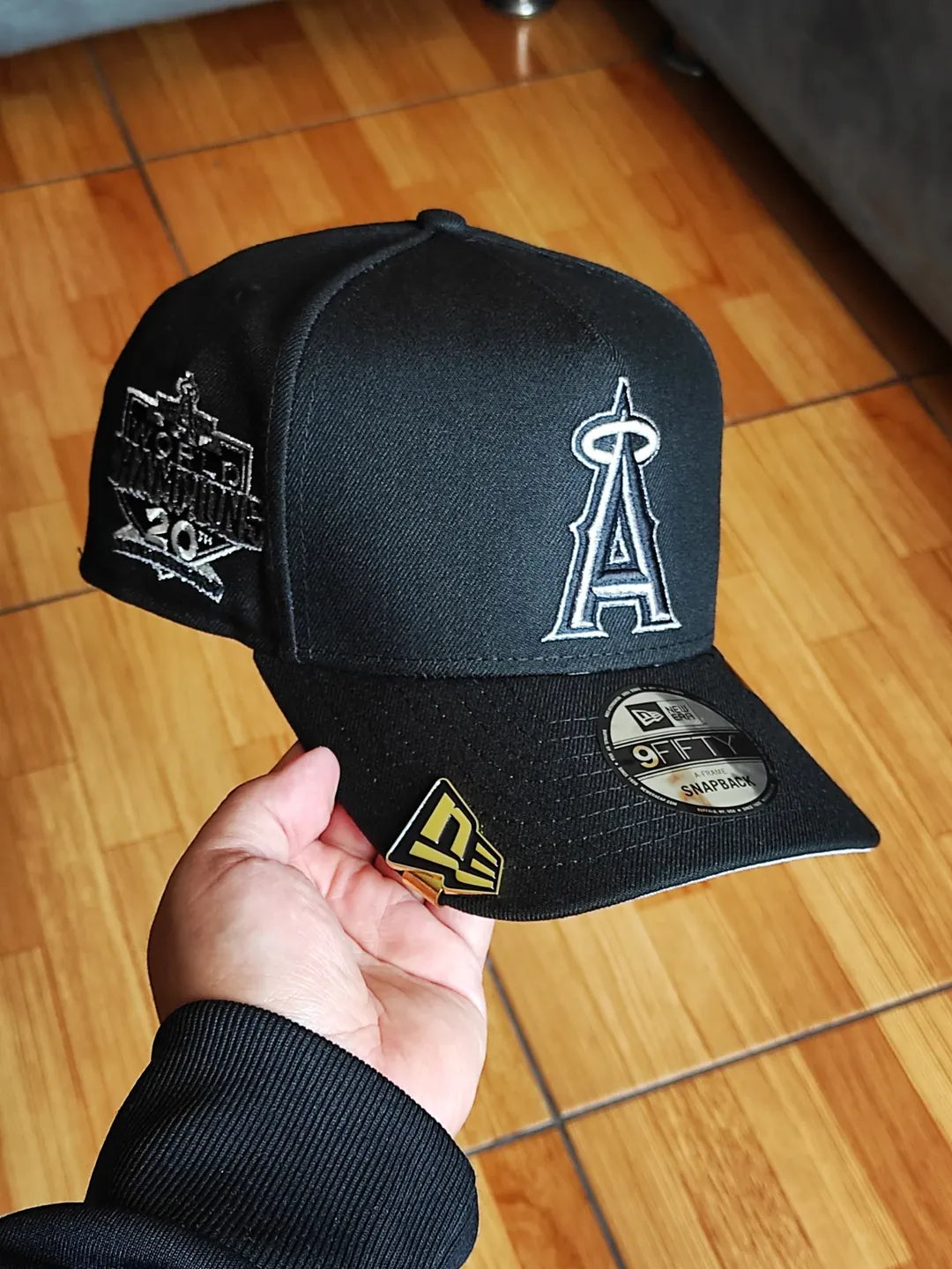 New Era Anaheim Angels world champions 9FIFTY AFRAME Snapback