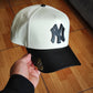 New Era New York Yankees 'visor cuero'' 9FORTY A-Frame Snapback