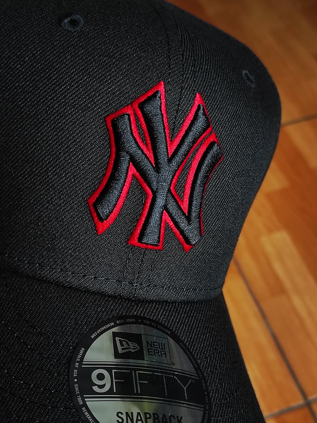 New Era New York Yankees World Series BLACK RED 9FIFTY Snapback