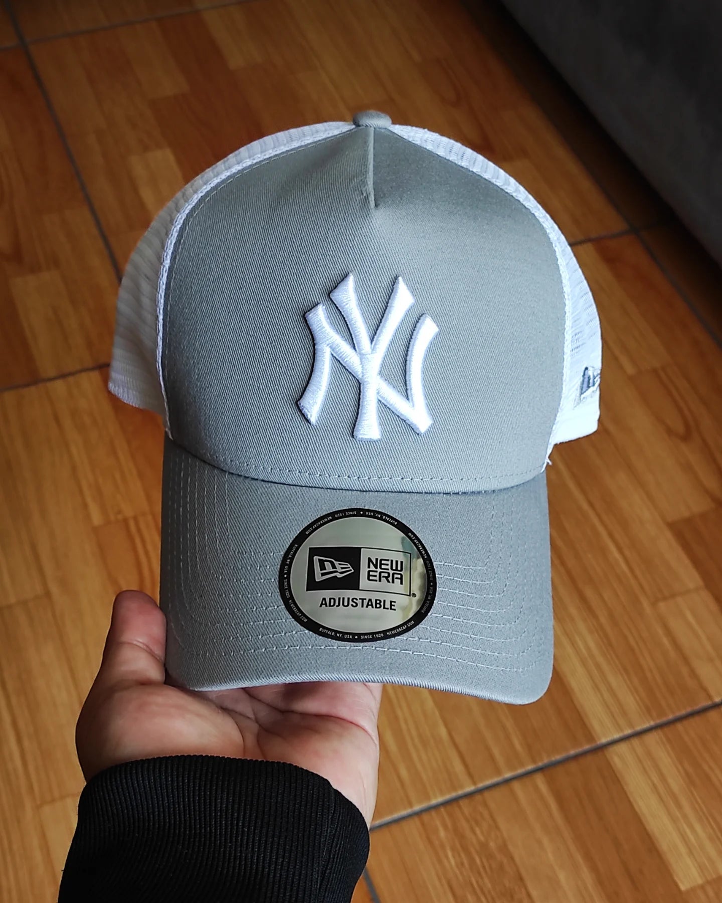 New Era Los New York Yankees plomo white Trucker a-frame