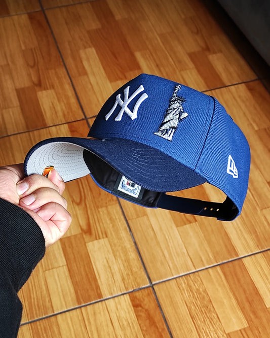 New Era New York Yankees liberty 🗽 world series 1999 Two Tone 9FORTY A-FRAME