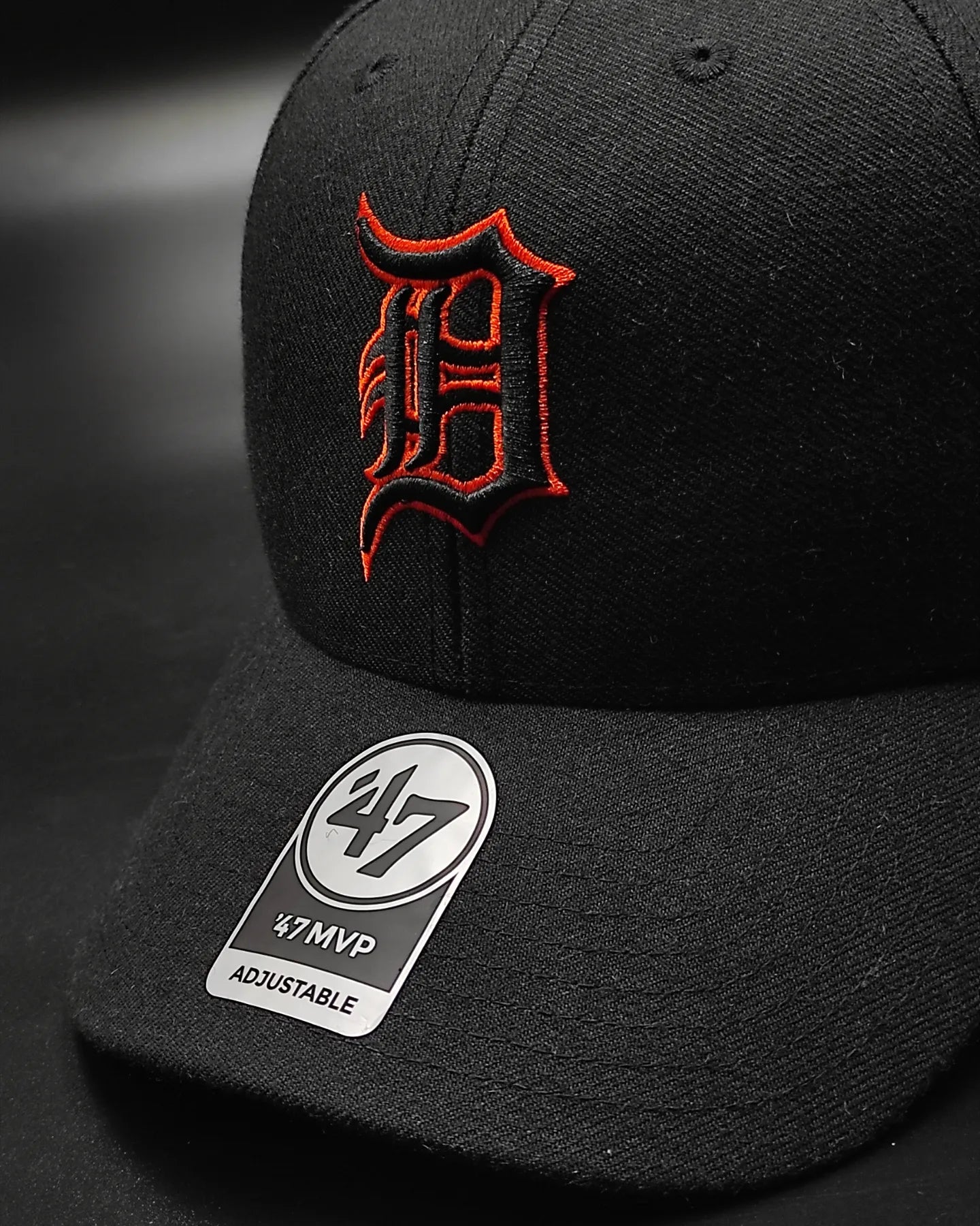 47Brand Detroit Tigers Black and Orange Classic Strapback Cap