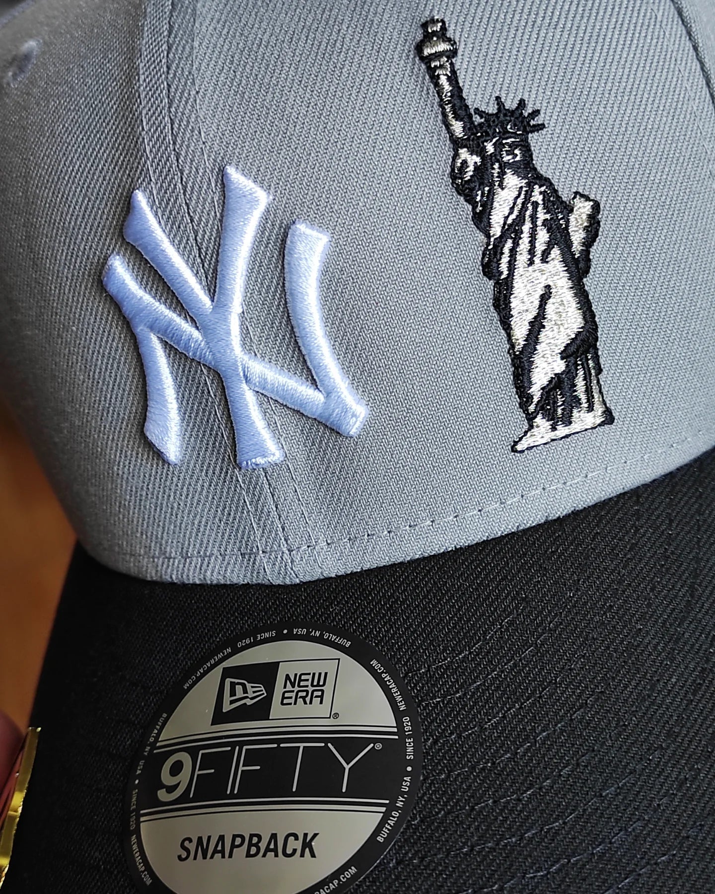 New Era New York Yankees 🗽 world series 1999 plomo negro 9 FIFTY Snapback
