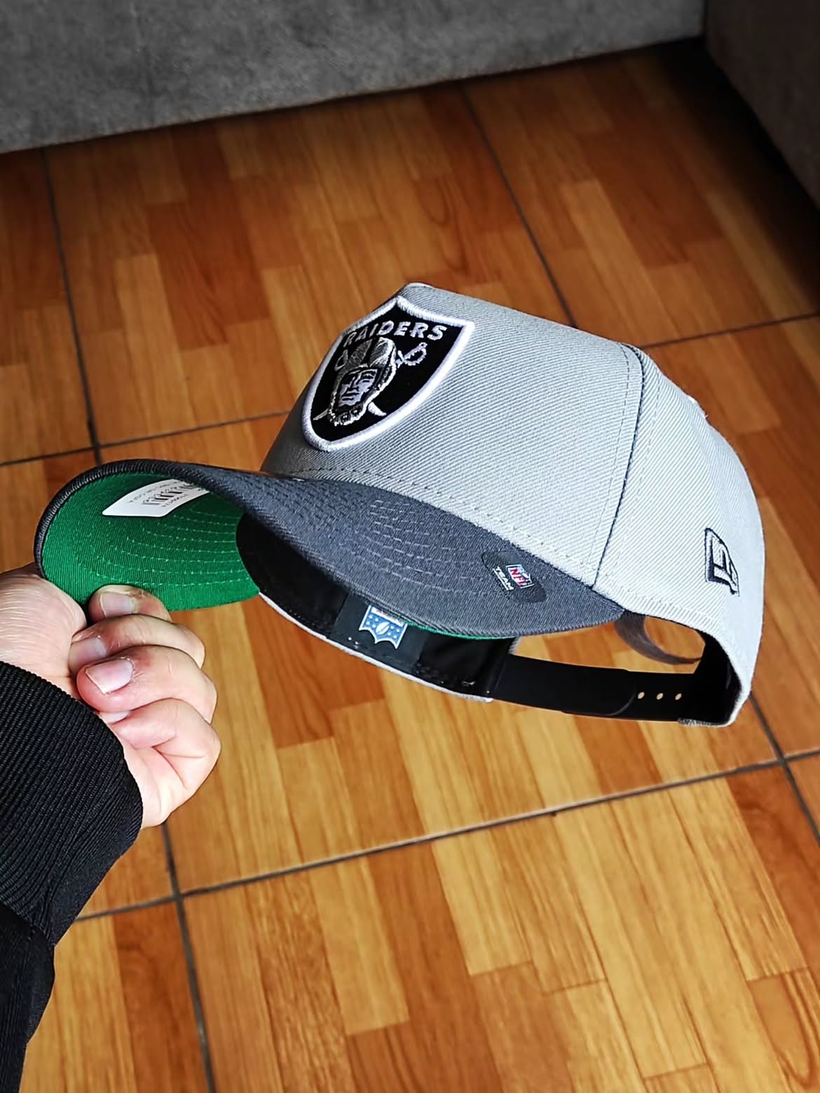 New Era Las Vegas Raiders Super Bowl Champions Gray Two Tone Edition 9Forty A Frame Snapback Hat