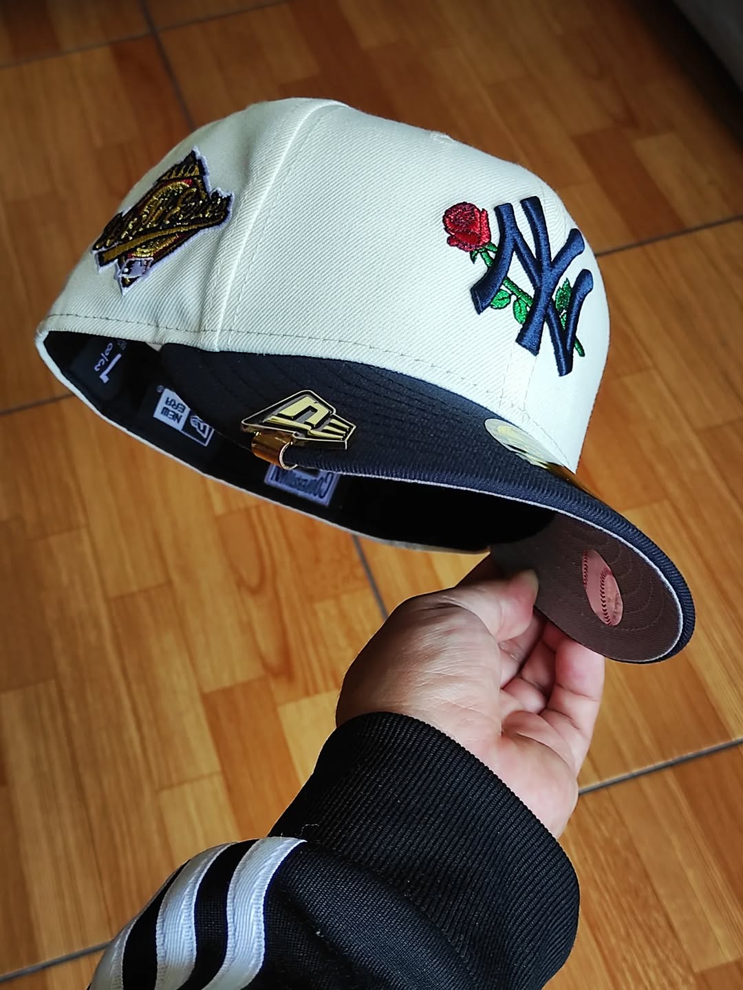 New era New York Yankees World Series rose🌹 Chrome navy 59FIFTY