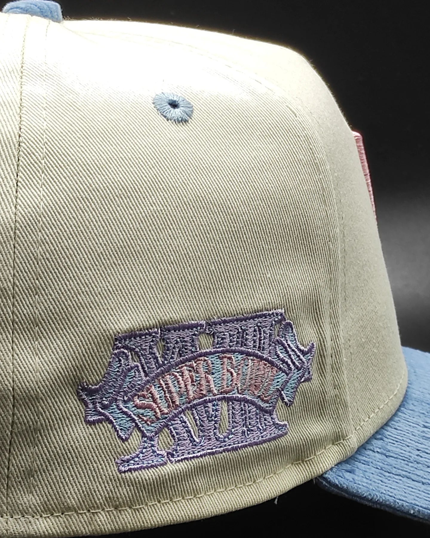 New era Oakland Raiders ' Corduroy' 9FORTY A-Frame Snapback
