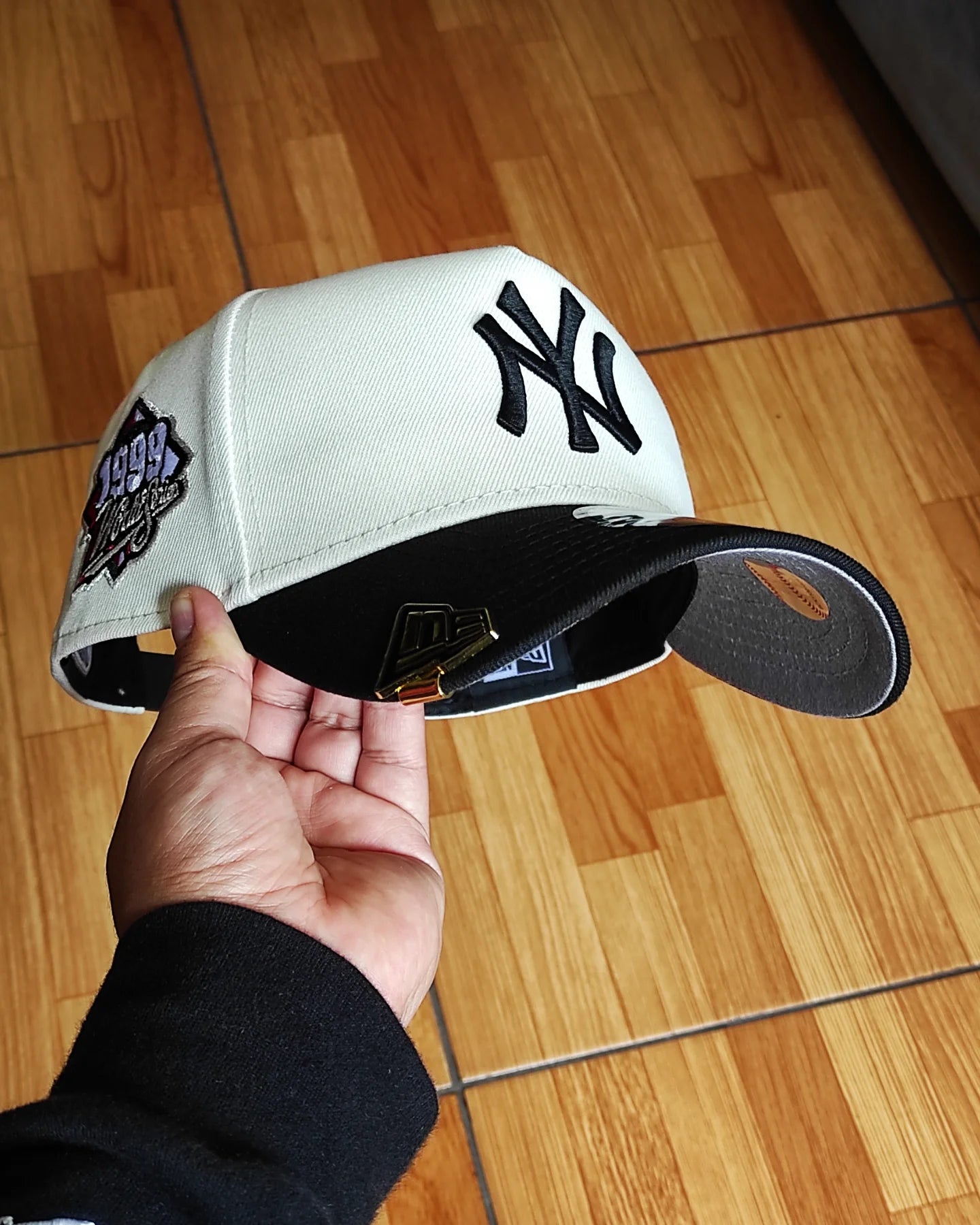 New Era  New York Yankees world series 1999 Chrome black 9forty A-FRAME