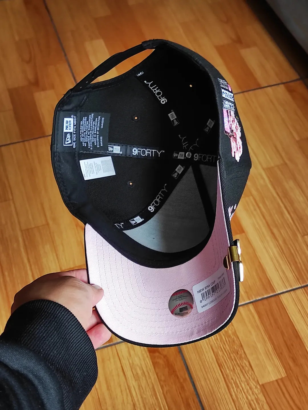 New Era Los Angeles Dodgers cherry Blossom🌸 Tokyo series 2025 BLACK 9forty a frame