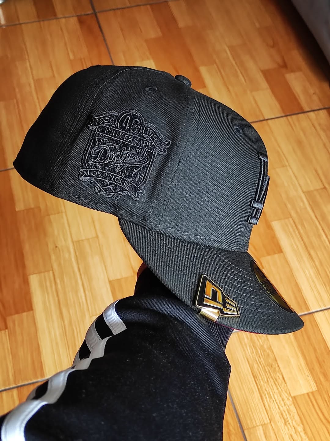 New Era Los Angeles Dodgers 40th Anniversary Black Out Red Edition 59Fifty Fitted Hat