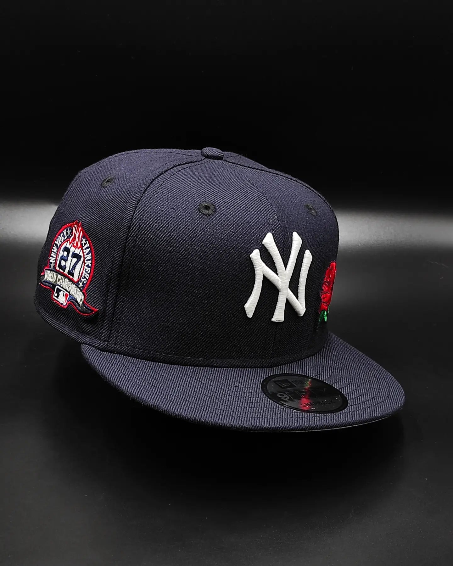 New Era New York Yankees 27world champions colección rose🌹navy 9fifty Snapback - glow in the dark 🔦
