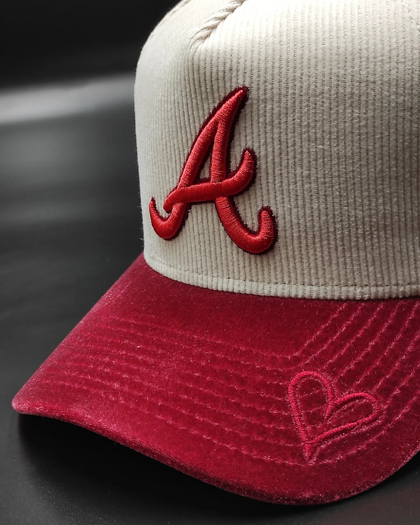 Newera Atlanta Braves Corduroy velvet 9 forty aframe Snapback