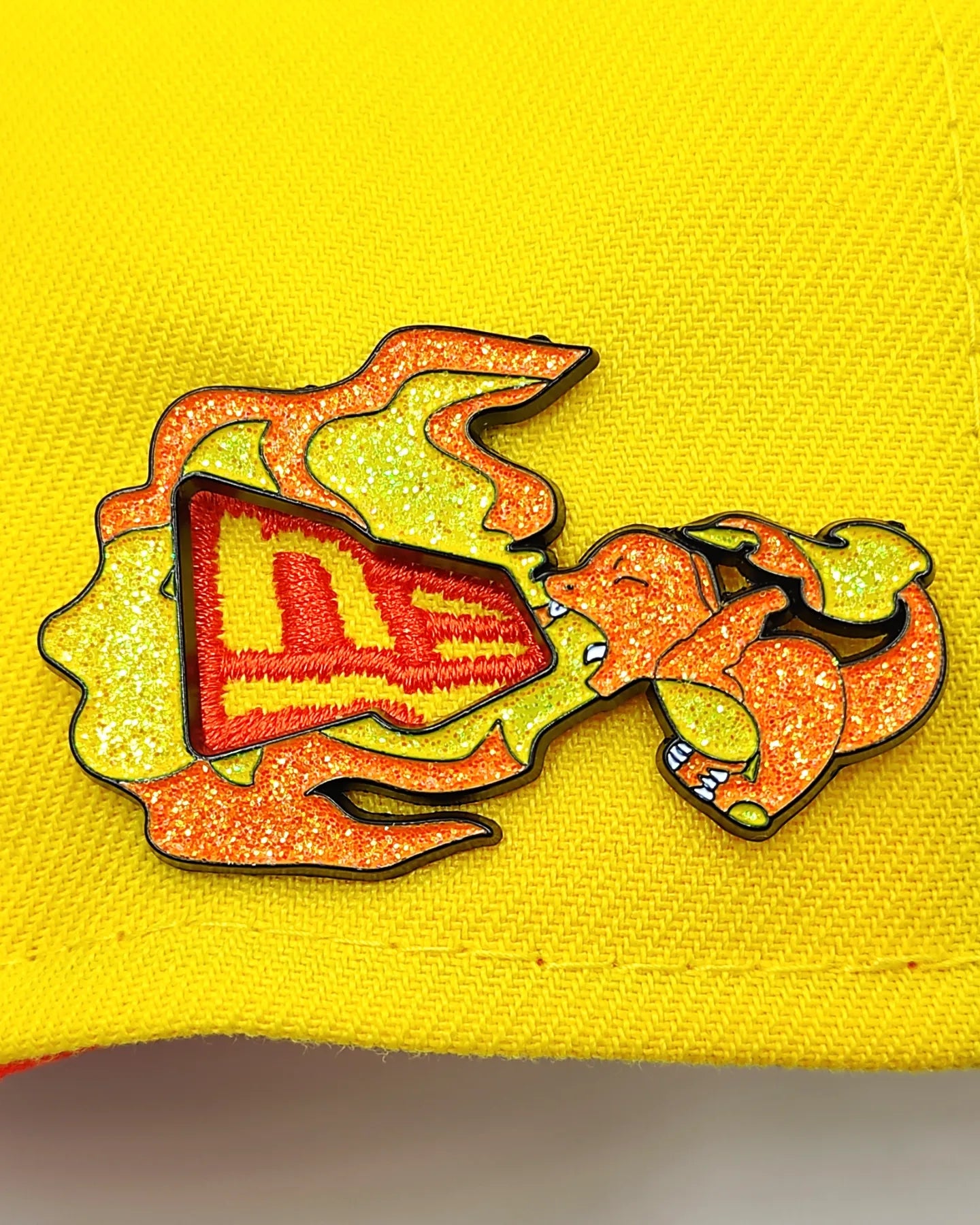 PIN METÁLICO CHARMANDER POKEMON – dabullstore