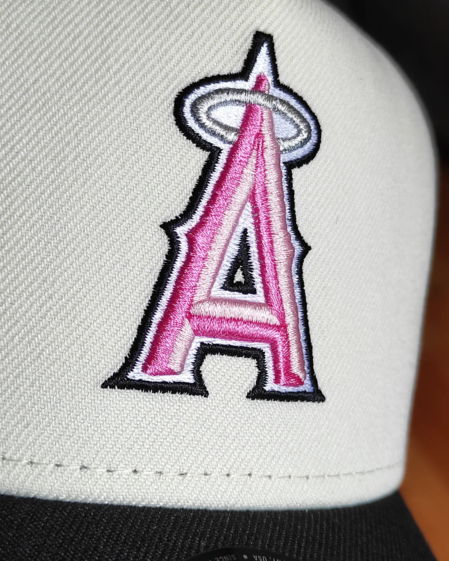 New Era Anaheim Angels 50 TH aniversario Chrome black 9FORTY A-FRAME