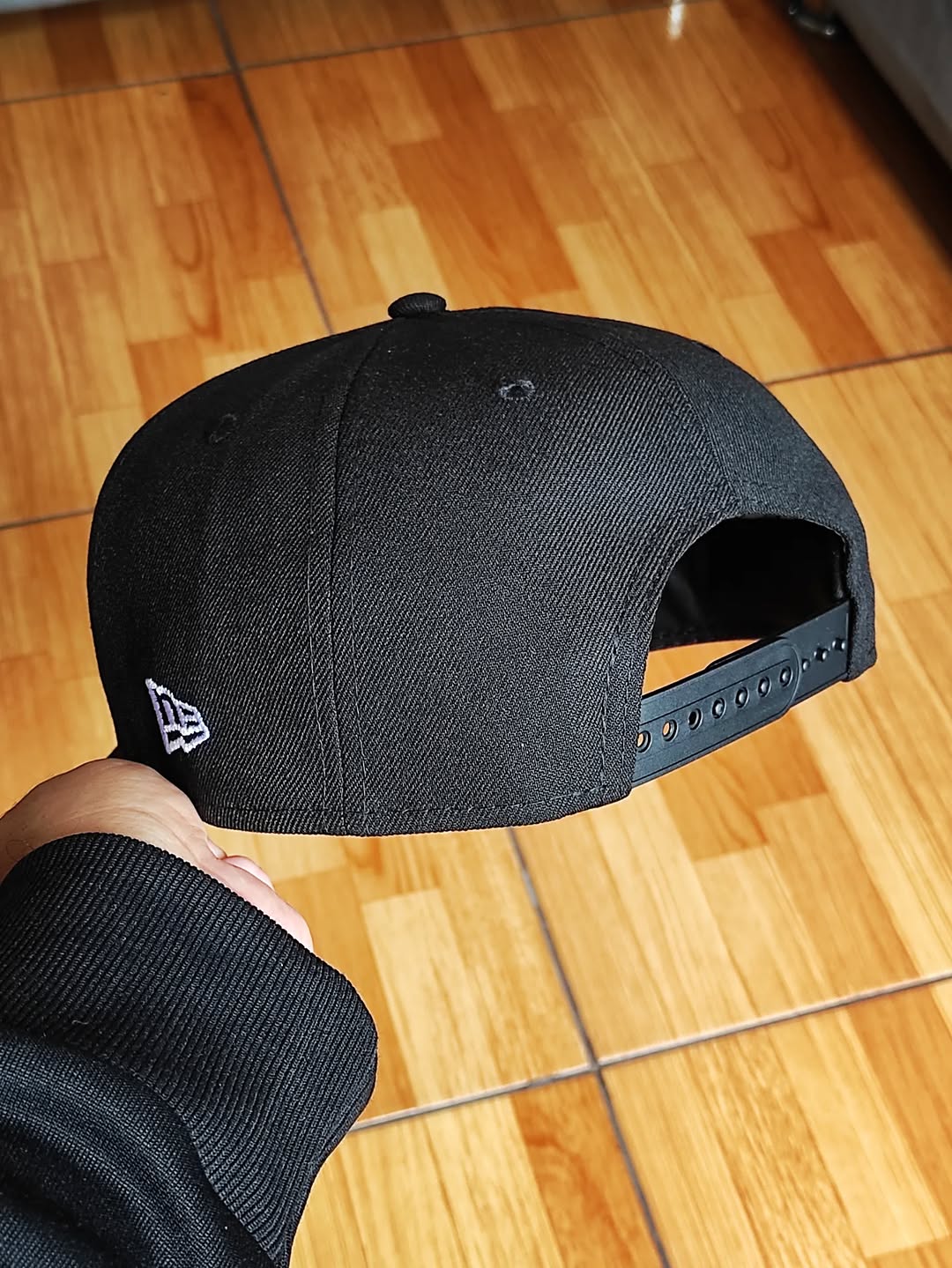 New Era Essential tagging black 9Forty A-Frame
