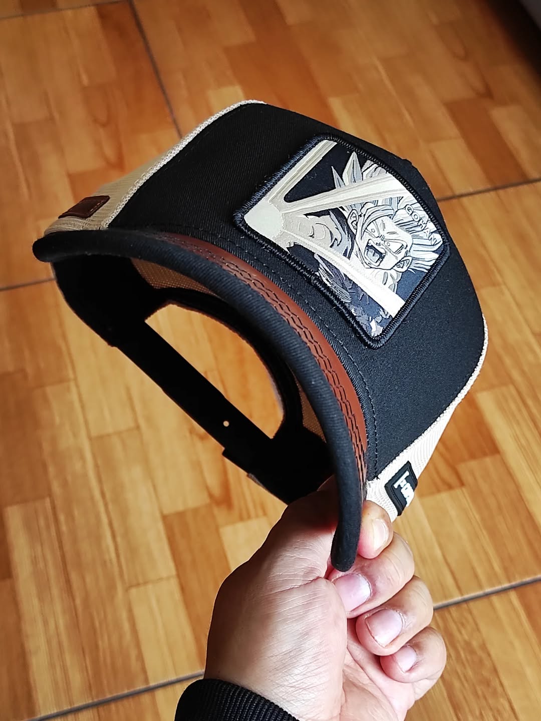 Gorra Capslab dragón ball Gohan super saya trucker cap