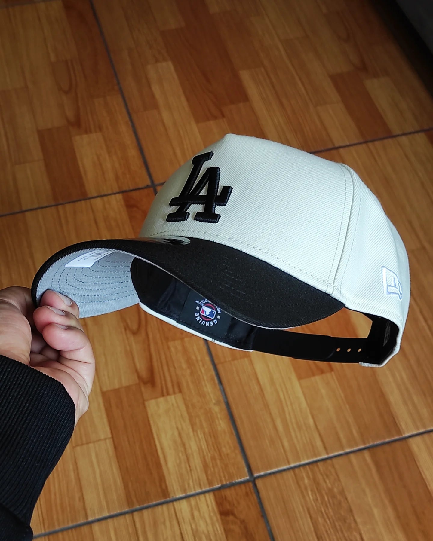 New Era Los Angeles Dodgers Chrome black  9 FORTY A-FRAME