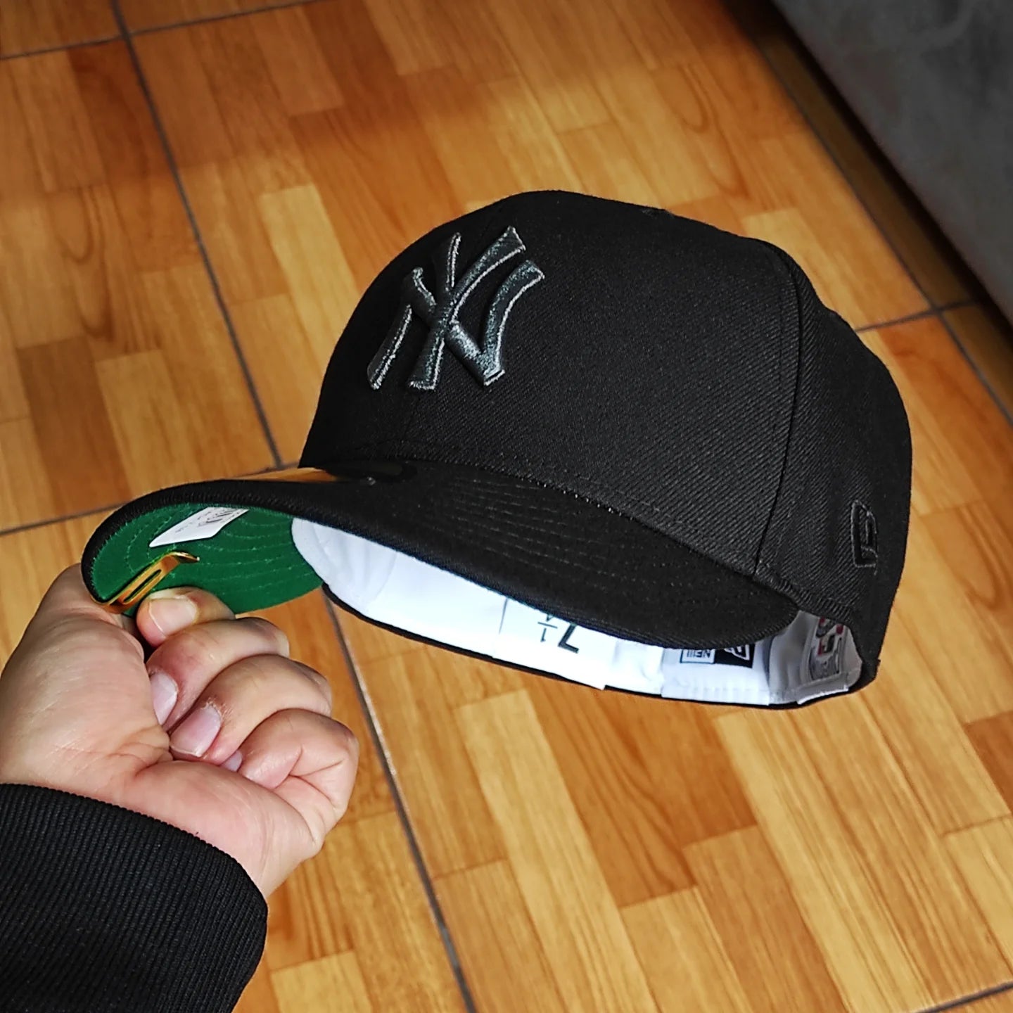 New Era New York Yankees World Series 1999 Liquid Titanium Edition 59Fifty Fitted Hat