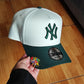 New Era New York Yankees  chrome dark green 9Forty Snapback Hat
