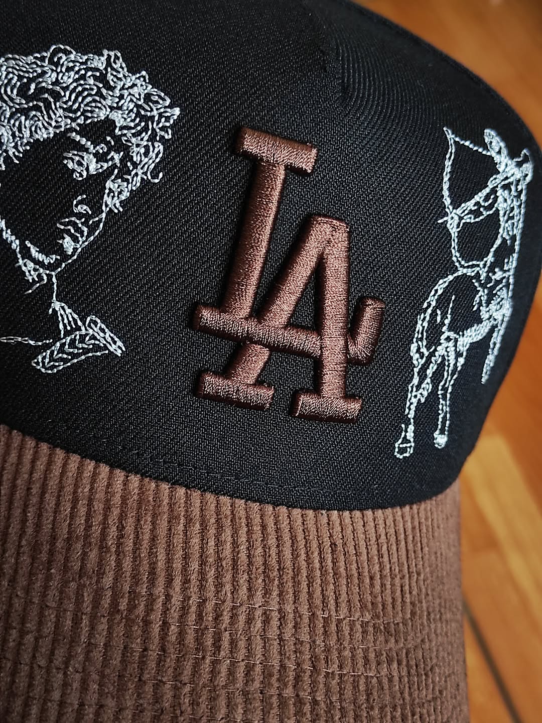 New era Los Angeles Dodgers MYTHICAL two toned 9FORTY A-FRAME HAT