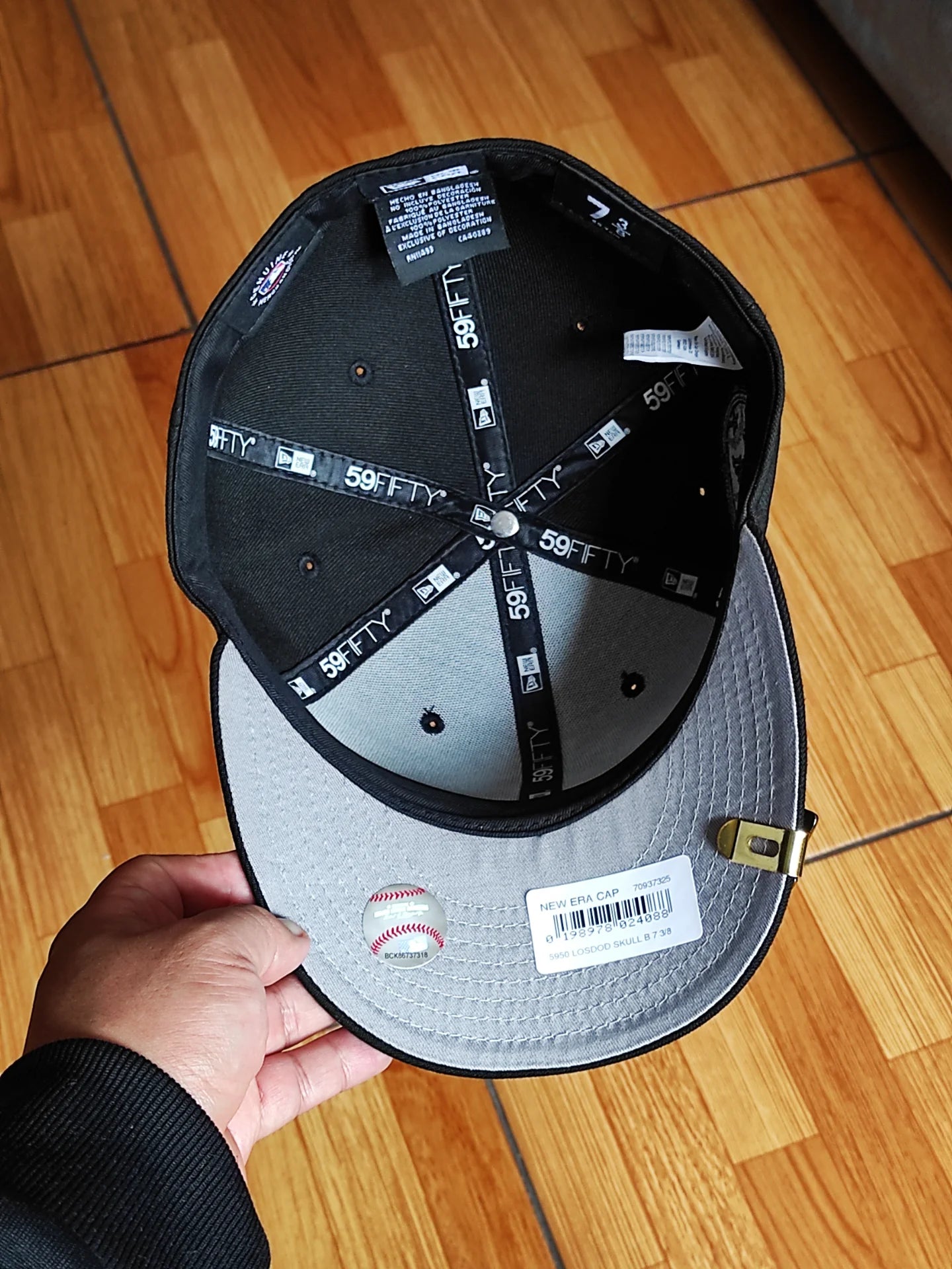 New Era Los Angeles Dodgers SKULL 💀 Chrome Black edition 59fifty fitted