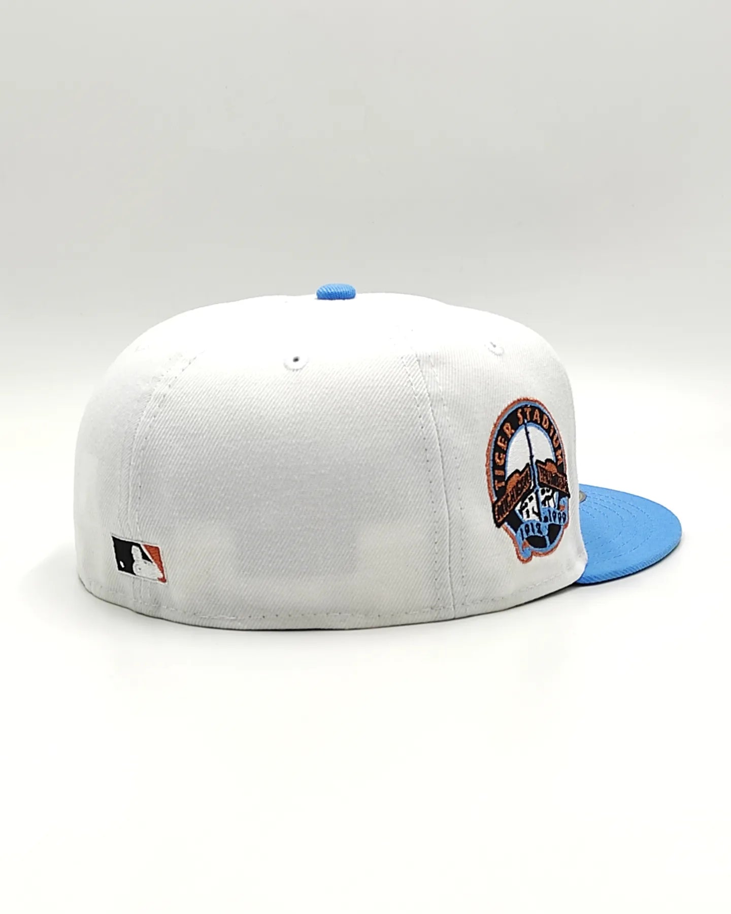 Opening Day Tigers New Era 59FIFTY White & Radiant Blue Hat Green Botton