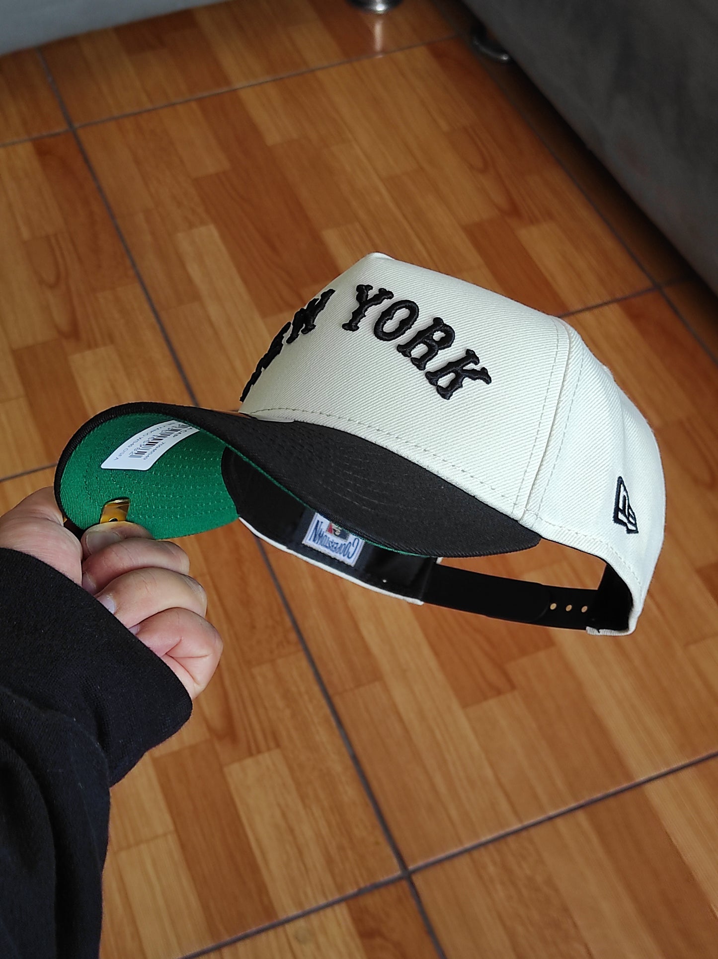 New Era New York Yankees World Series 1949 Chrome Prime Two Tone Edition 9Forty A Frame Snapback Hat