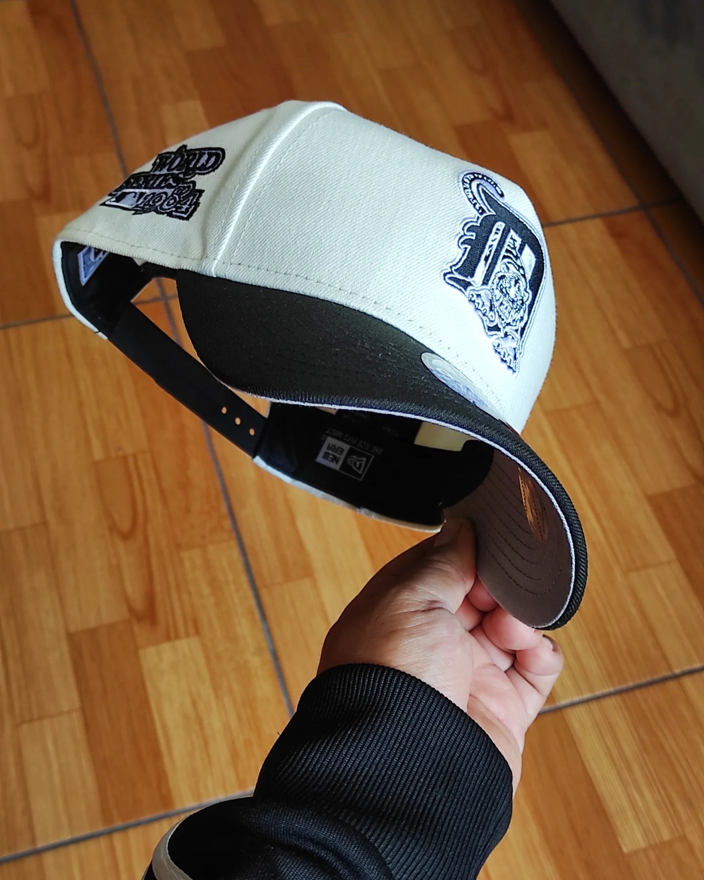 New Era Detroit Tigers  Chrome black  9 FORTY A-FRAME