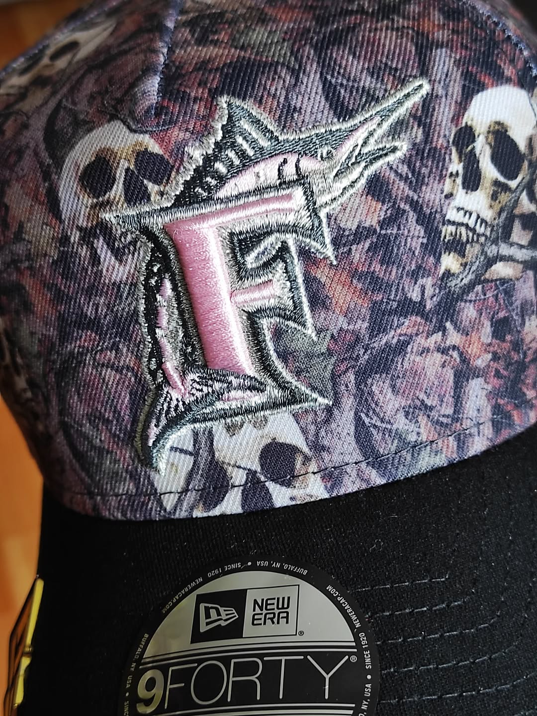 New era Florida Marlins SKULL ☠️ 9FORTY A-FRAME hat