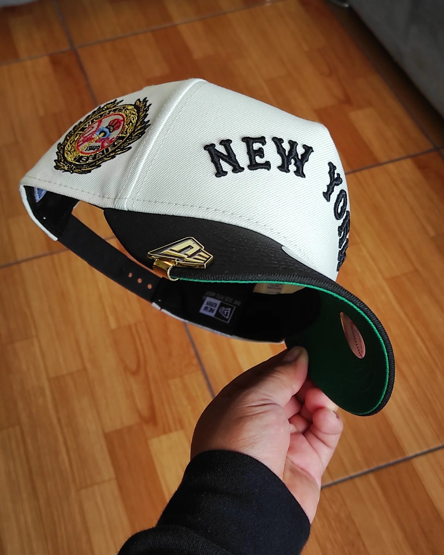 New Era New York Yankees World Series 1949 Chrome Prime Two Tone Edition 9Forty A Frame Snapback Hat