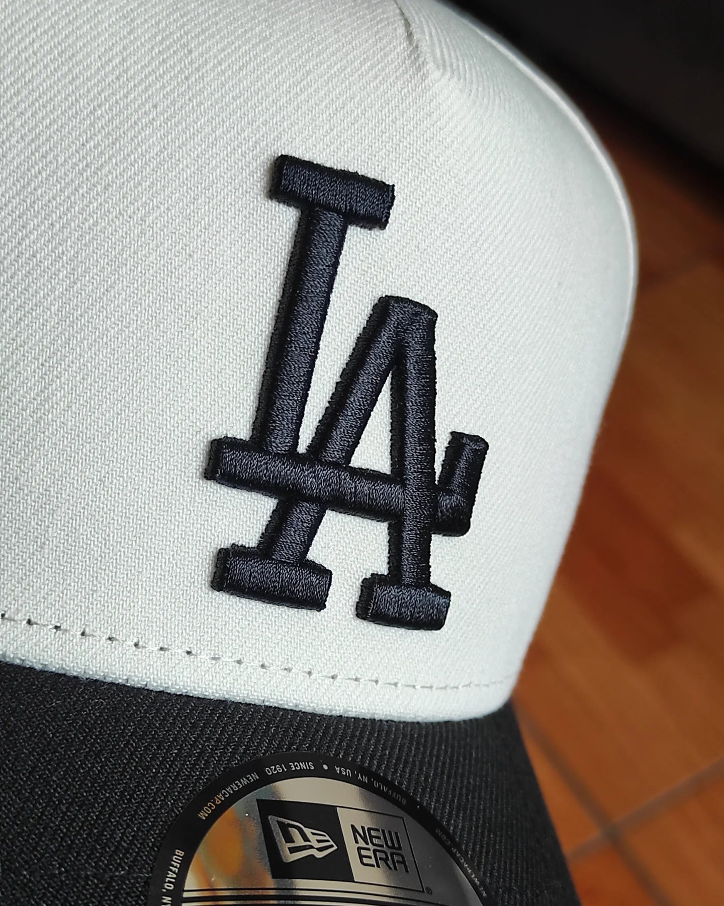 New Era Los Angeles Dodgers Chrome black  9 FORTY A-FRAME