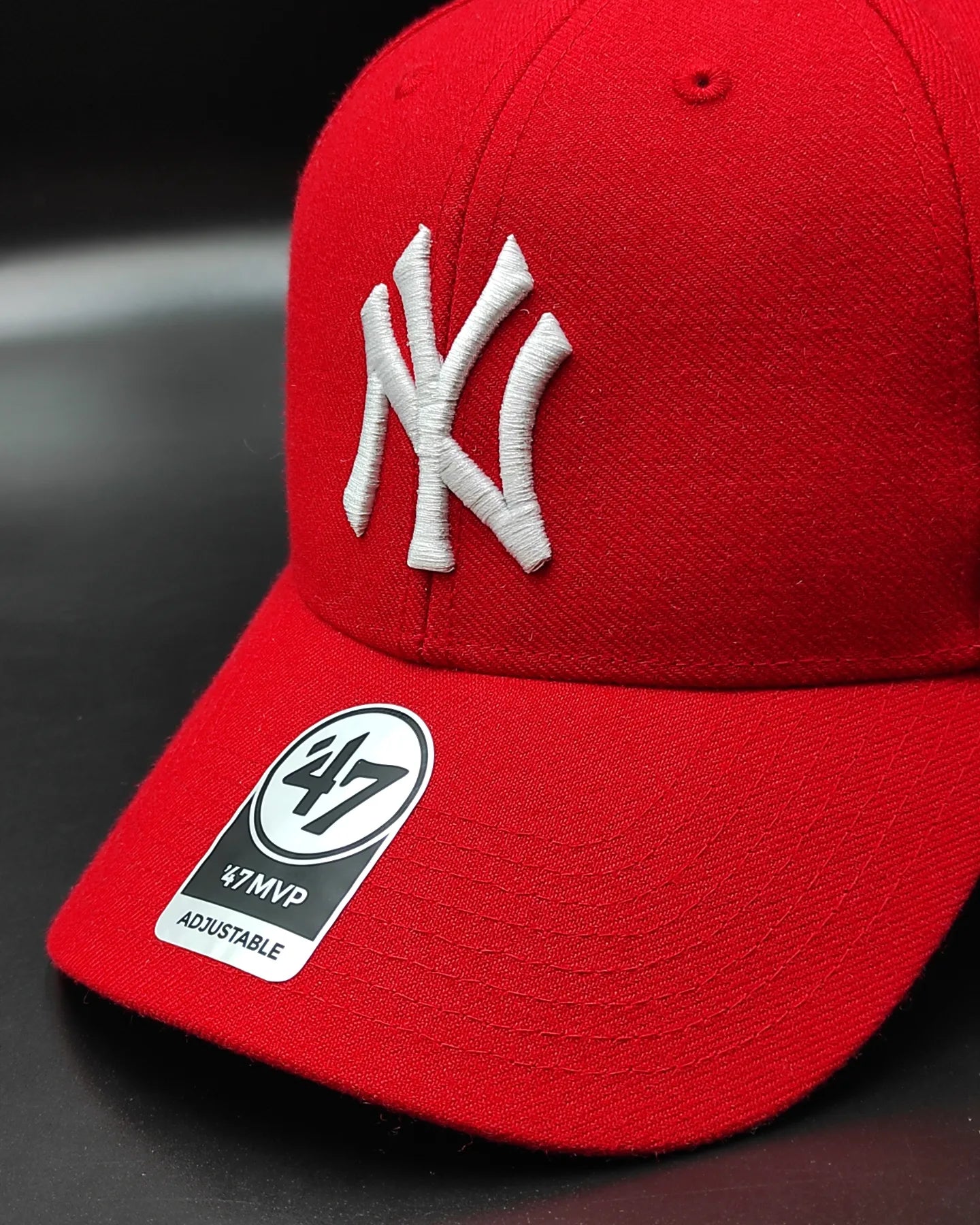 47brand New York Yankees  clasica color Rojo strapback