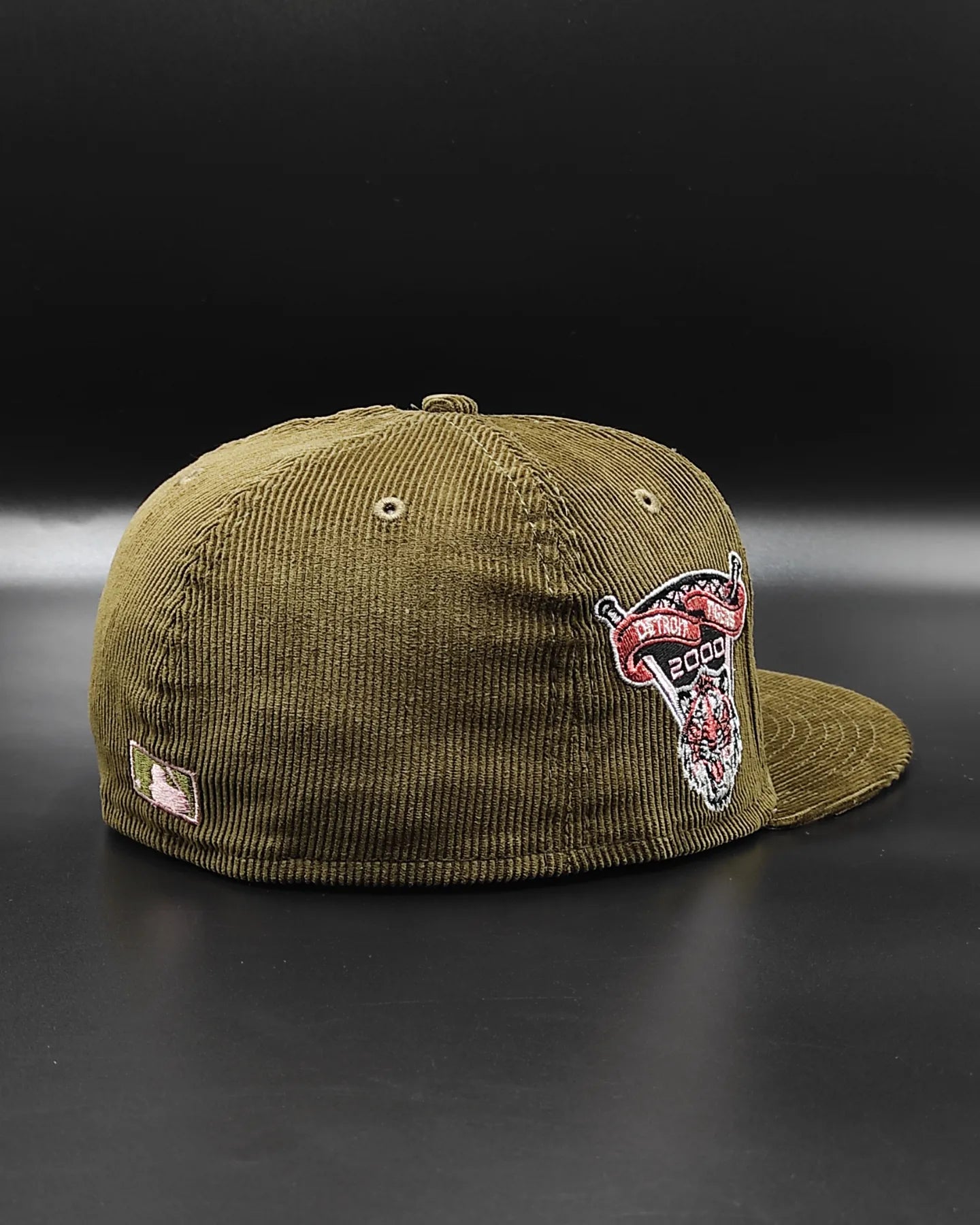 New Era 59fifty martini corduroy detroit tigers 2000 inaugural patch hat - olive