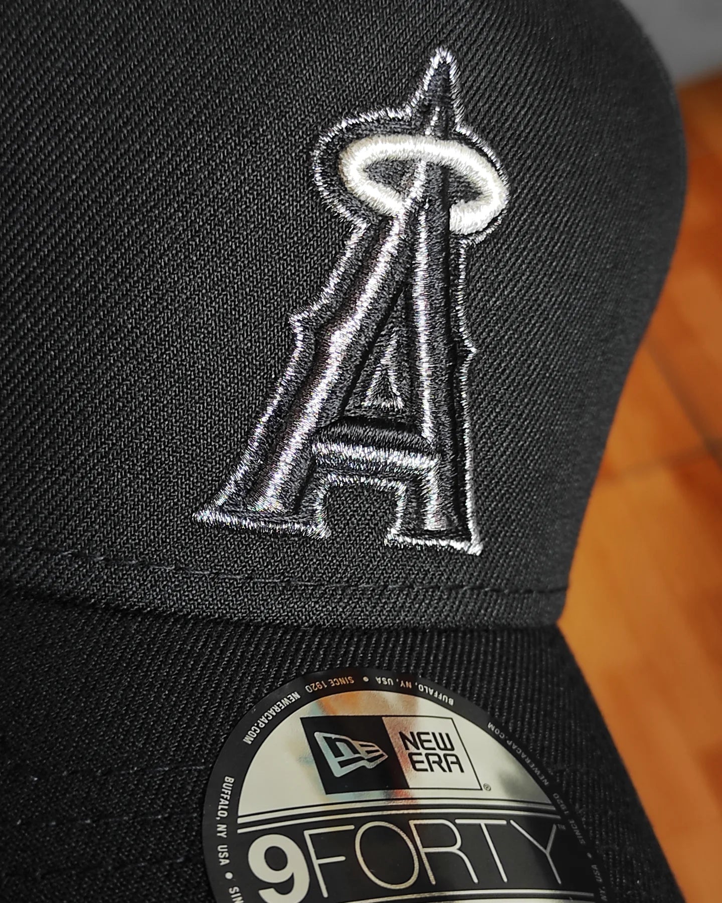 New Era Anaheim Angels 20th Anniversary Titanium líquido Edition 9Forty A Frame Snapback