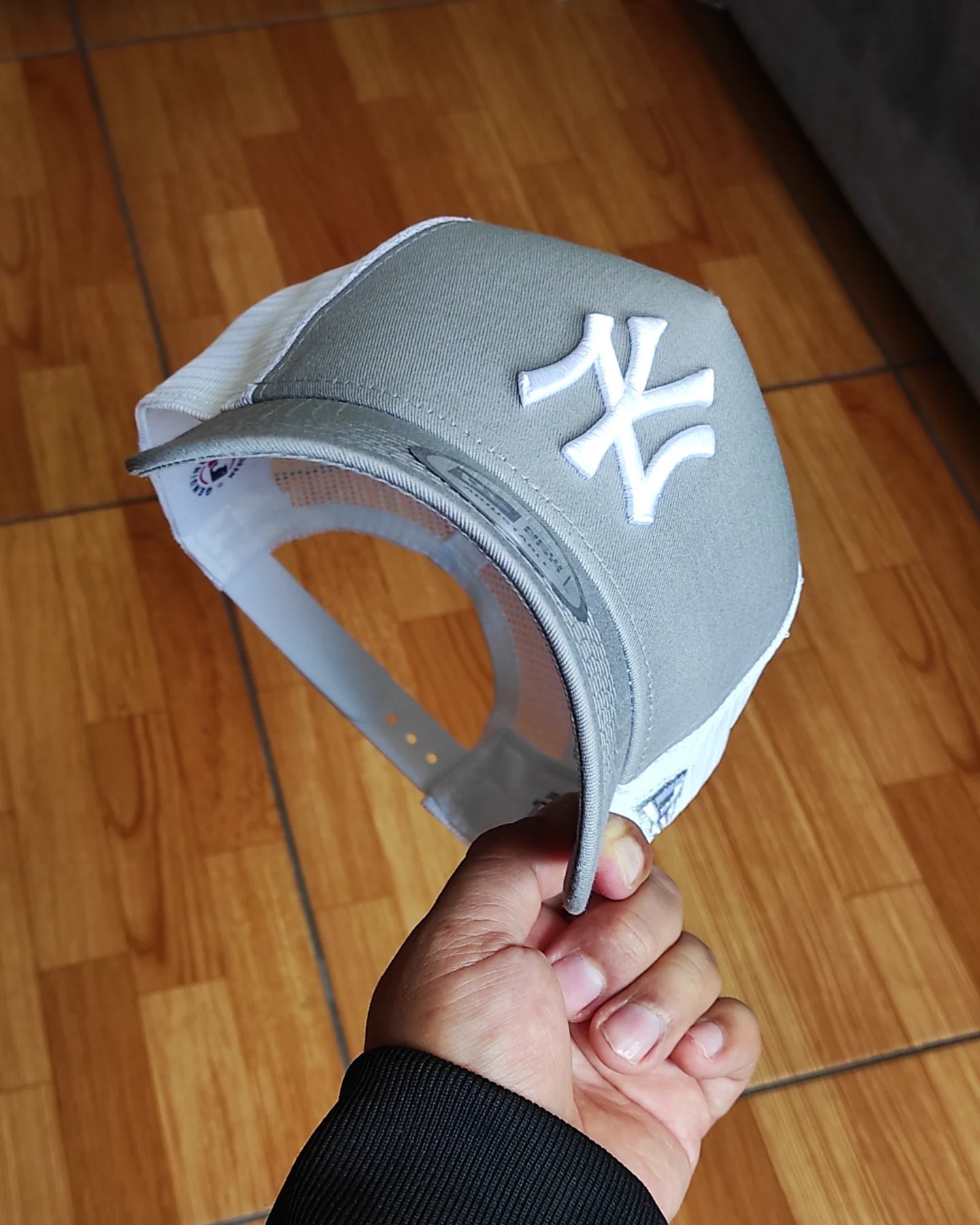 New Era Los New York Yankees plomo white Trucker a-frame