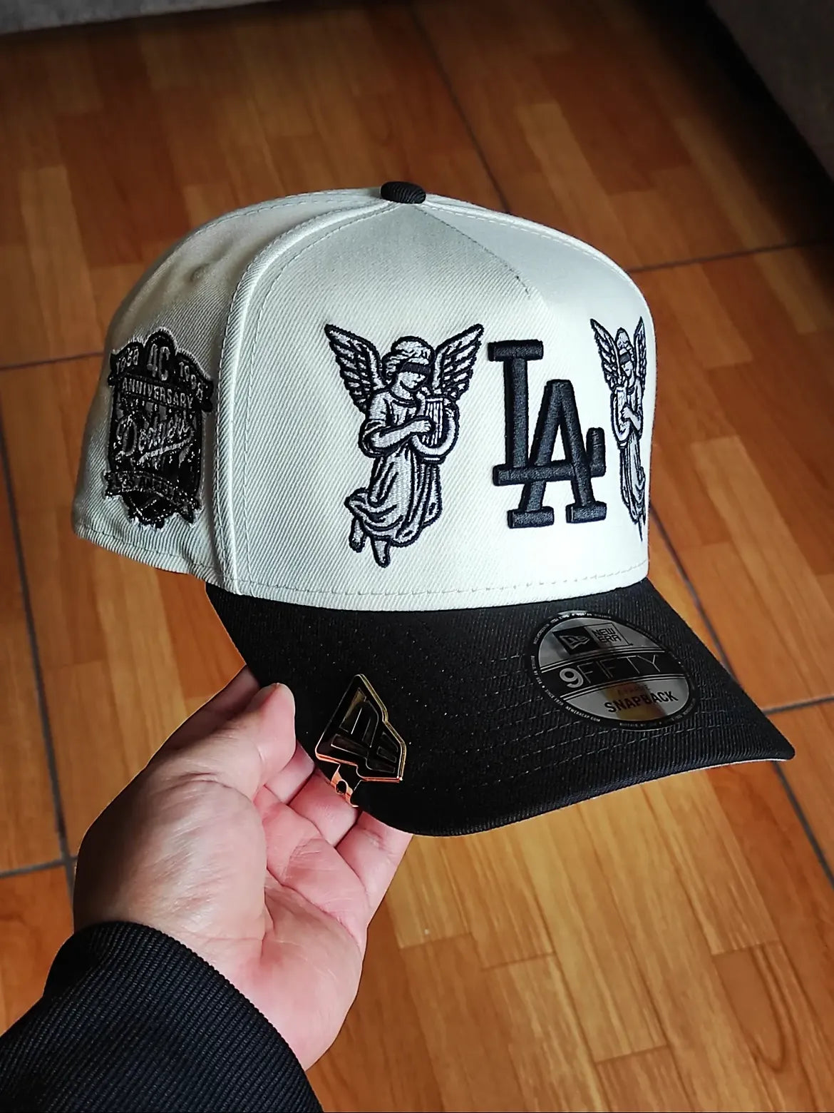New Era Los Angeles Dodgers 40th Anniversary Angel Chrome Two Tone Edition 9Fifty A Frame Snapback Hat