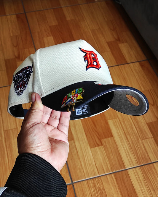 New Era Detroit Tigers comerica park tow tone Chrome baby  9forty A-FRAME